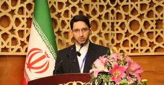 উভয় পক্ষ আলোচনায় আগ্রহ দেখালেও, এখনো দূরত্ব রয়ে গেছে—ইরানি বিশ্লেষক